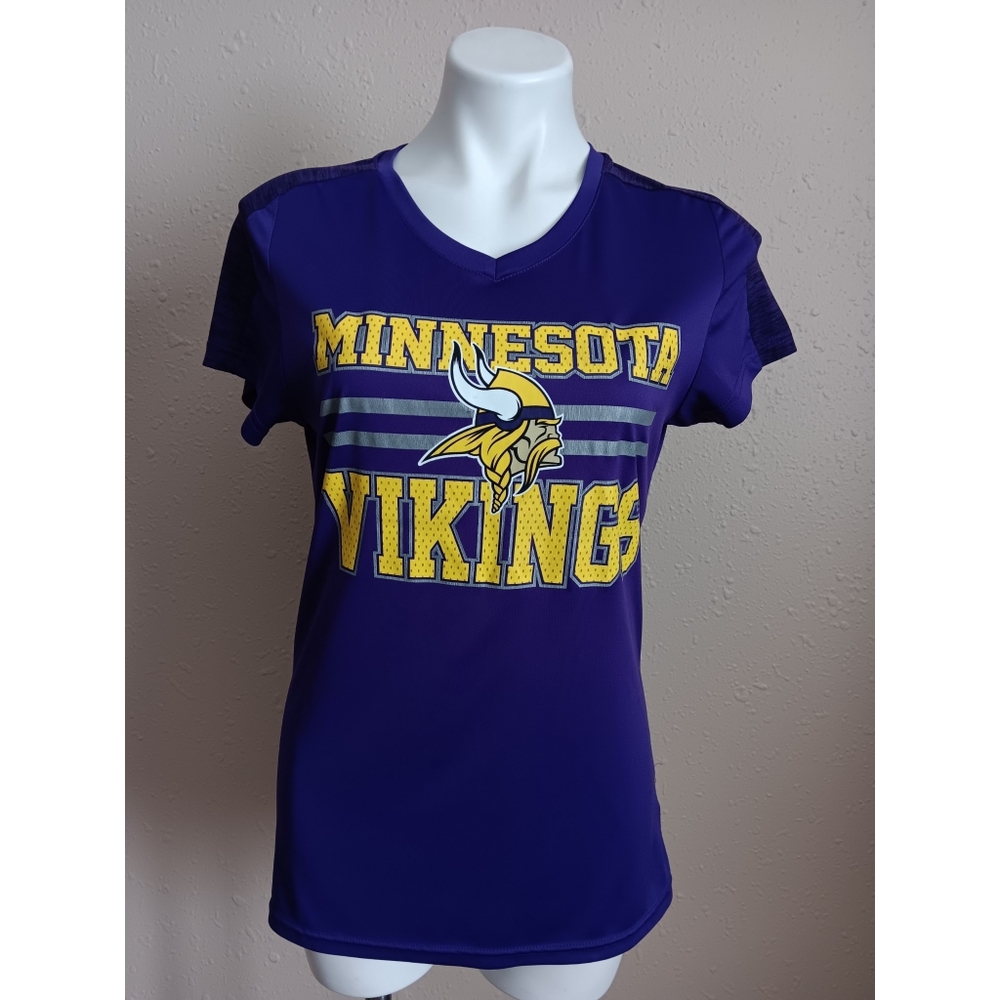 Minnesota Vikings V-neck Tee